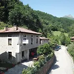 Sobrevilla Maison d'hôtes 3*