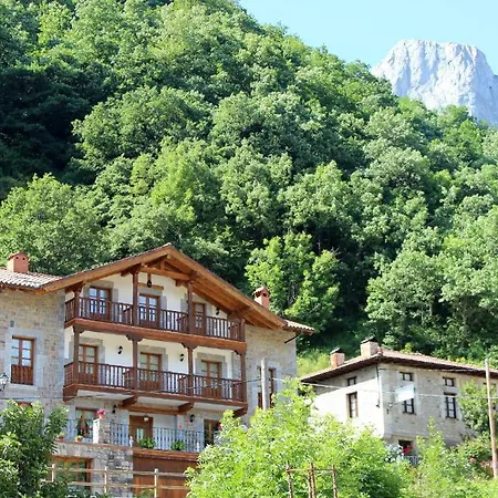 Sobrevilla 3* Espinama